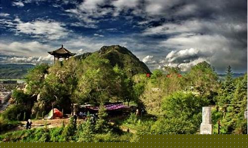 西宁必去的旅游景点-西宁必去的旅游景点有哪些
