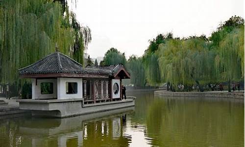 团结湖公园开放吗-团结湖公园美食