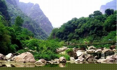 新乡市免费的33个景点万仙山-新乡旅游景点大全景点排名榜万仙山