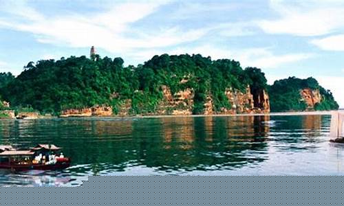 乐山主要旅游景点-乐山旅游景点排名前十